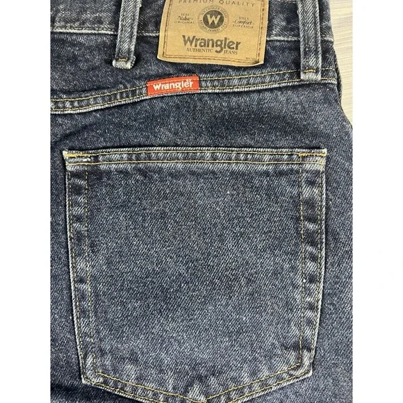 Wrangler Mens 33 Denim Jeans 965T1SL Distressed Light Wash Regular Fit - Picture 2 of 10